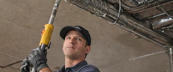 Professional duct cleaning service
